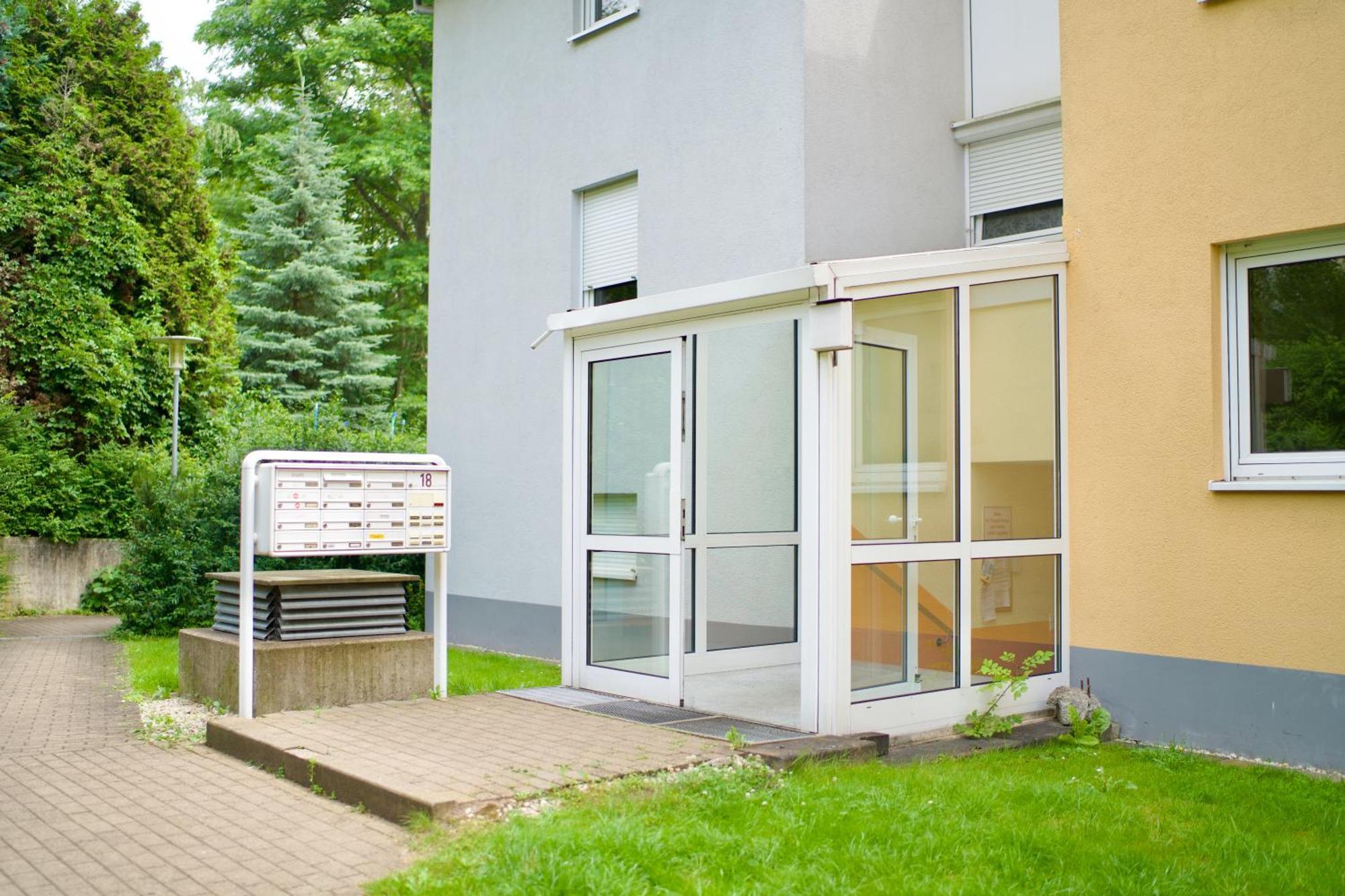 Edler Wohnraum Disney Marvel Studio Mit Balkon, Boxspringbett, Kaffeevollautomat, Lift & Parkplatz Chemnitz Esterno foto