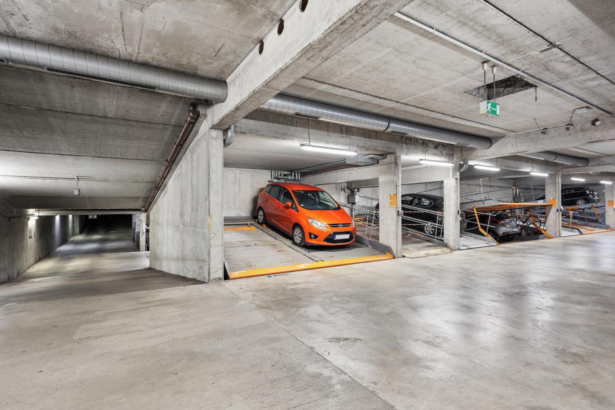 Edler Wohnraum Disney Marvel Studio Mit Balkon, Boxspringbett, Kaffeevollautomat, Lift & Parkplatz Chemnitz Esterno foto